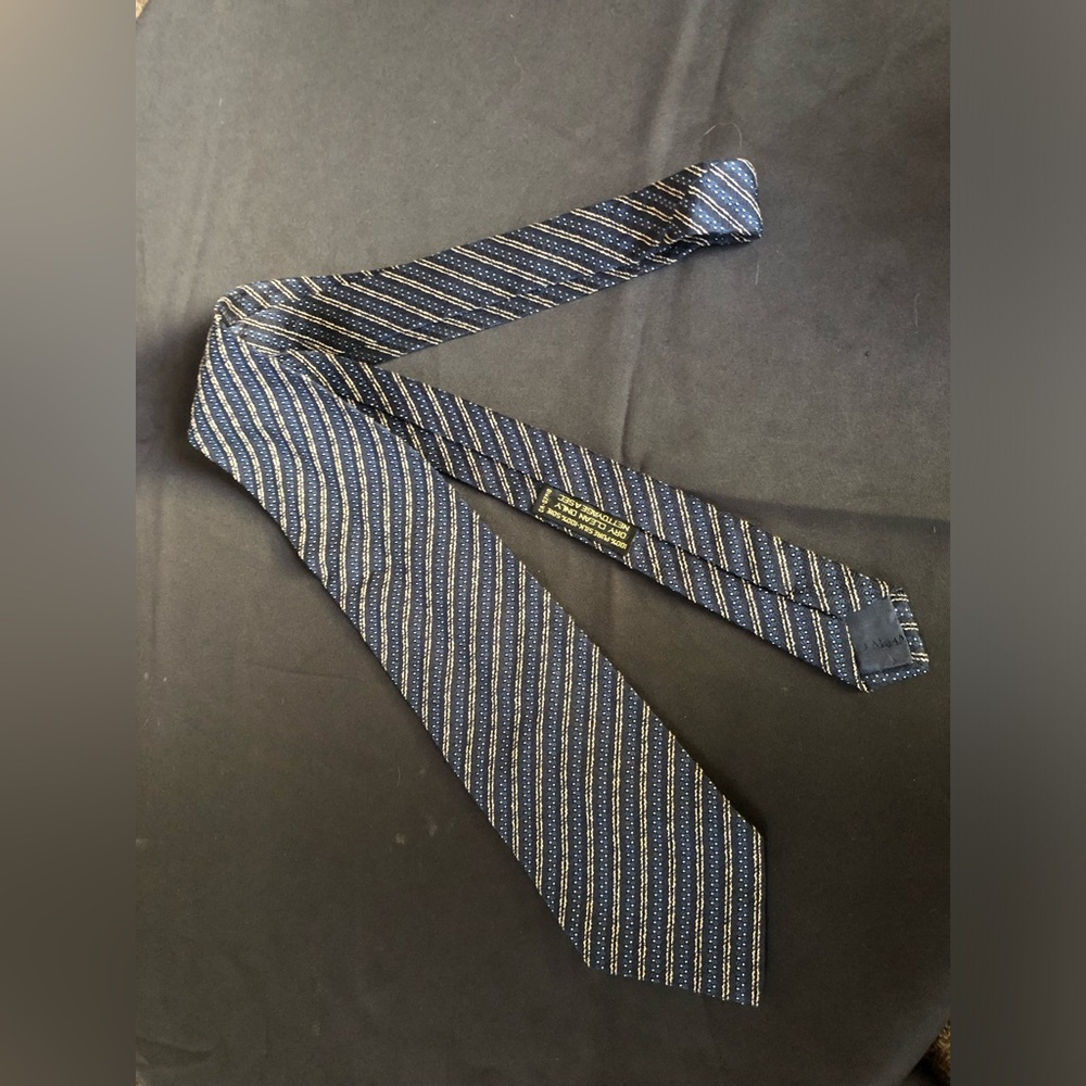 Giorgio a Armani, Navy Striped 100% Silk Tie
